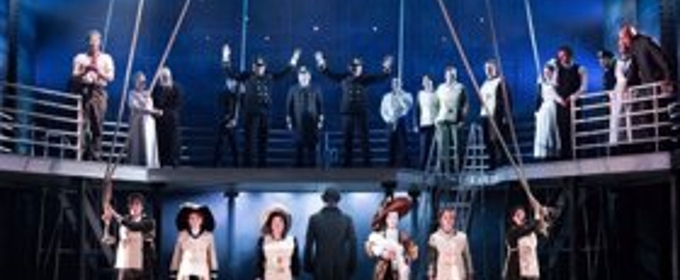 Cast Calls Out Audience Members for Watching World Cup During Show... In The Front Row